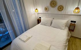 Roro Center Suites